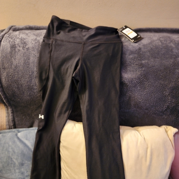 Nike leggings Under Armour and Adidas  leggings Adidas bra under armour bras - Picture 8 of 16